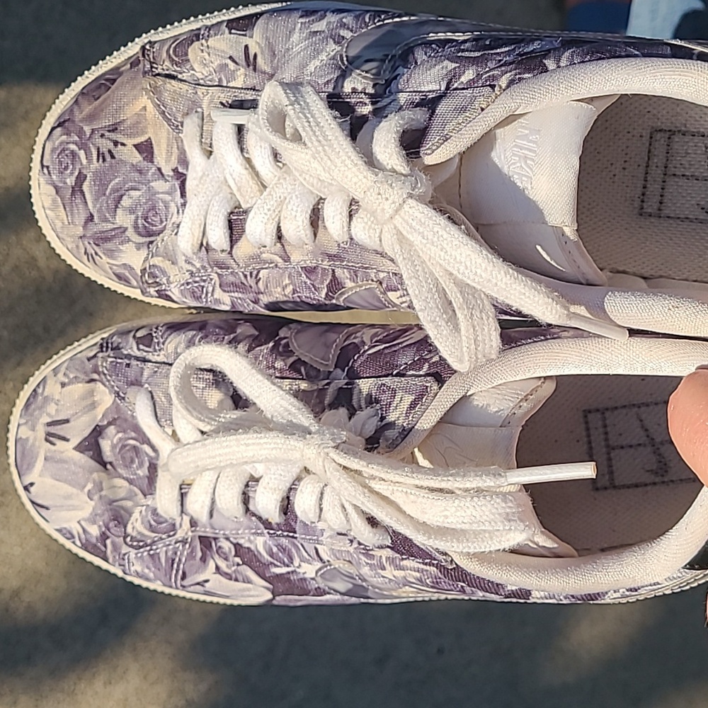 Nike Classic Trainers Floral Print Women’s Shoes 833813-001 Size 7